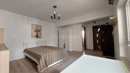 Garsoniera Mihai Bravu, cu centrala , loc de parcare si balc - Fotografie 2