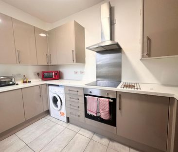 1 bed house share to rent in Colbran Street, Burnley, BB10 - Photo 4