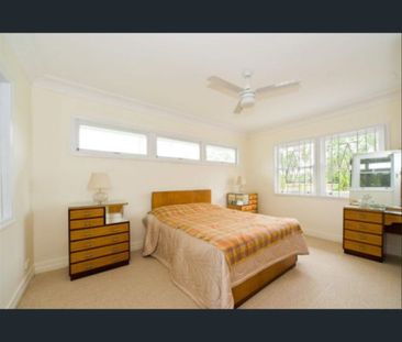 Spacious Family Home in Prime West Chermside – Available on 1st of May - Photo 4