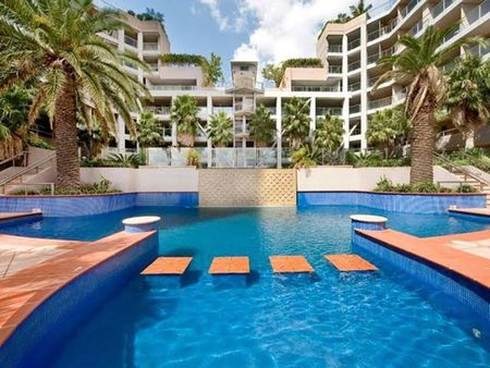 Modern 2-Bedroom, 2-Bathroom Apartment with Carspace – Chatswood - Photo 4