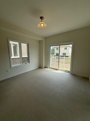 For Lease - 61 Royal Oak Crescent, Loyalist, Ontario - Photo 4