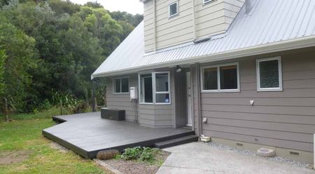 Family Friendly Four Bedroom - Photo 4