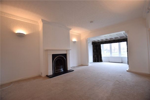 762, York Road, Leeds, LS14 6DZ - Photo 1