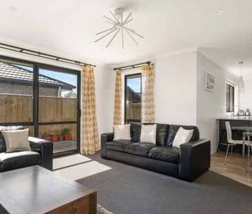 3 Bedroom Home in Omaka - Photo 1