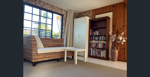 New renovation one bedroom unit $560 - Photo 1