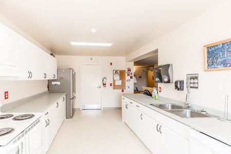 For Lease - 333 LAFONTAINE Road Unit# 105, Tiny, Ontario - Photo 3