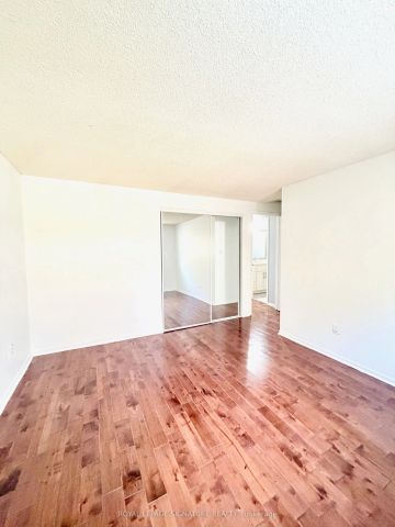 41 Broadbridge Drive #Room 1 - Photo 4