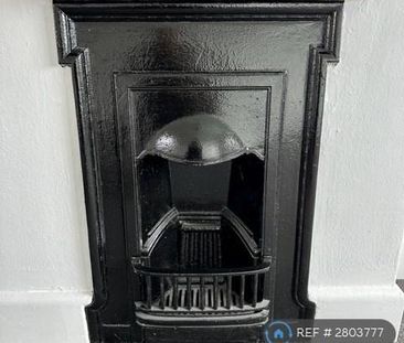 2 bedroom semi-detached house to rent - Photo 1