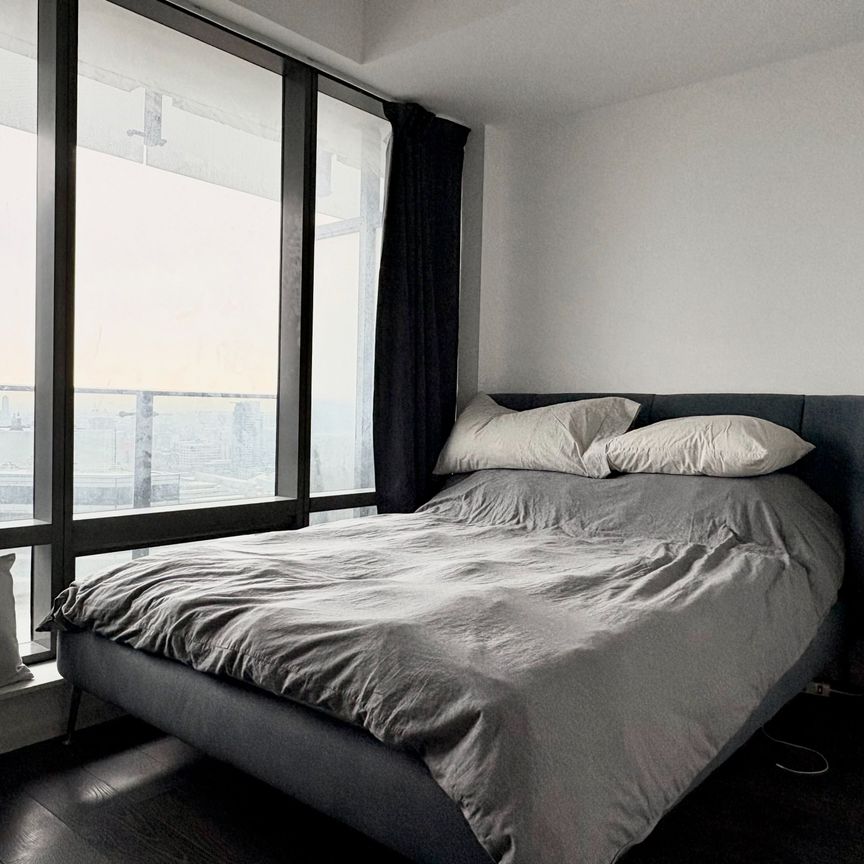 For Lease - 5 St Joseph Street Unit# 3505, Toronto, Ontario - Photo 1