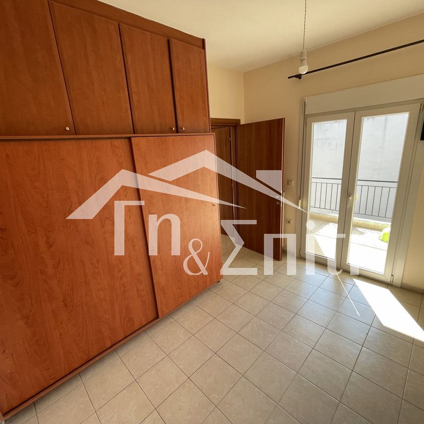 Γκαρσονιέρα προς ενοικίαση 300 € - Photo 1