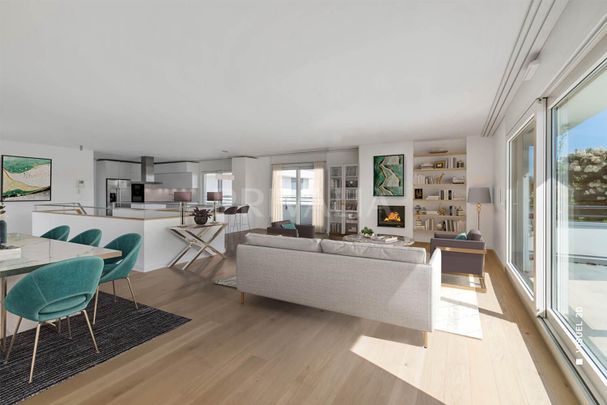 Superb renovated duplex penthouse with terraces and unobstructed views - Foto 1