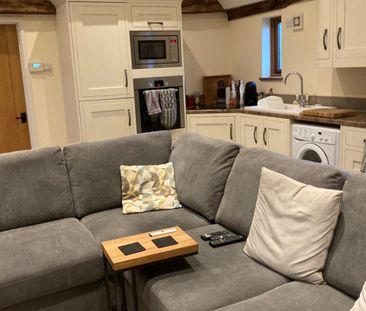 Lower Stoke Road, Sudbury - Photo 1