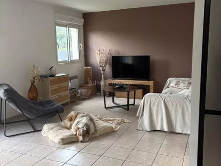 Location Villa 3 pièces 81 m2 à Appietto - Photo 2