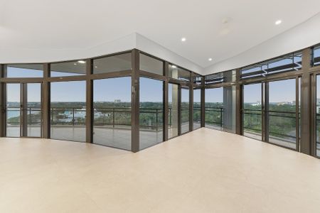 Iconic Penthouse Residence - Photo 2