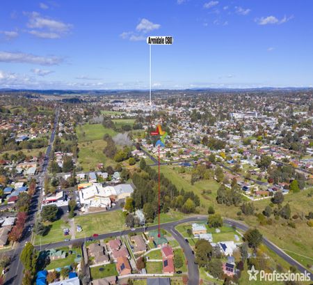 1/1 Samuelson Crescent, Armidale NSW 2350 - Photo 5