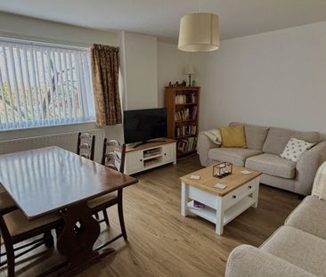 Dairy Court - Photo 2