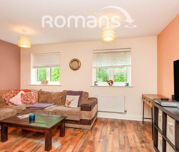 4 bedroom semi-detached house to rent - Photo 2