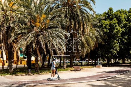 2 bedroom luxury penthouse for rent in Valencia - Photo 3