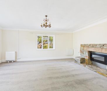 3 bedroom detached bungalow to rent - Photo 1