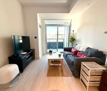 For Lease - 6 Greenbriar Road Unit# 805, Toronto, Ontario - Photo 3