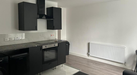 1 bedroom flat to rent - Photo 5