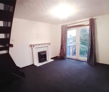 2 bedroom end of terrace house to rent - Photo 1
