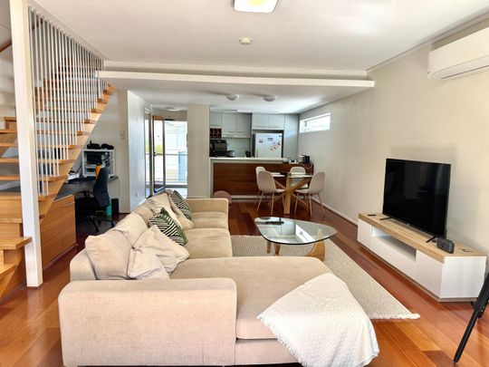 Bulimba - Photo 1