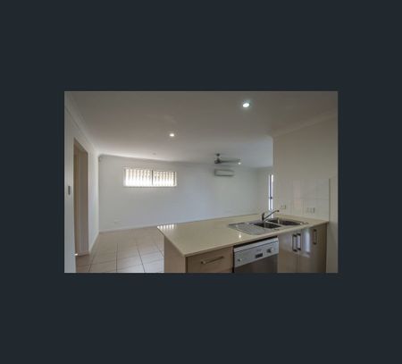 2/44 Superior Boulevard, Andergrove, Qld 4740 - Photo 4