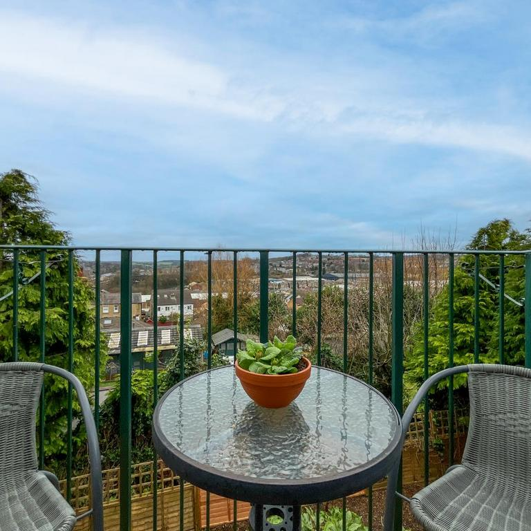 3 bedroom detached house to rent - Photo 1