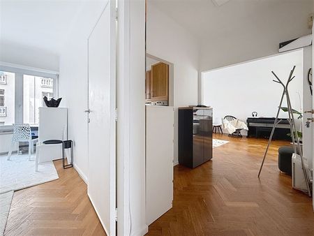 Apartment with terrace close from place Brugmann - Photo 2