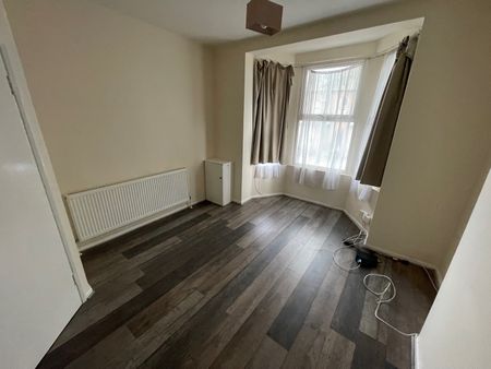 1 bedroom apartment to rent 1 bedroom apartment - Rothesay Road - Unfurnished - Central Luton - Photo 3
