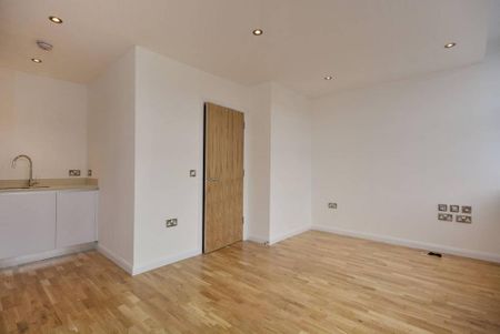 Studio to rent - Photo 4