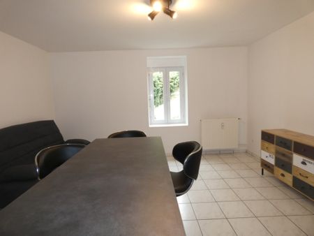 Location Appartement 1 pièce 31m² BEAUNE 21200 - Photo 3