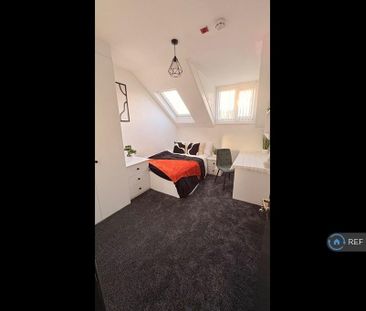 1 bedroom in a house share to rent - Photo 4