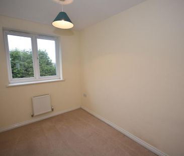 4 bedroom detached house to rent - Photo 4