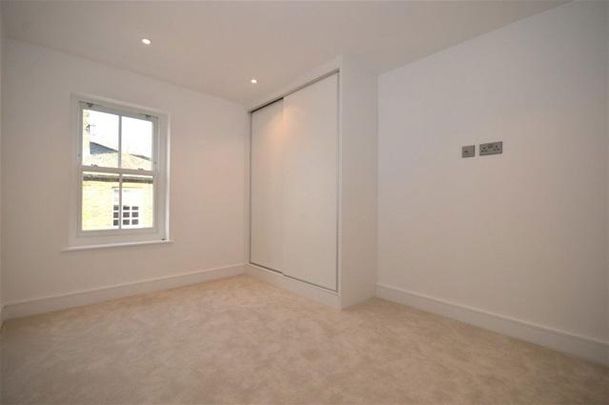 2 bedroom house to rent - Photo 1