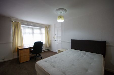 35 Bloomsbury Walk - Photo 2