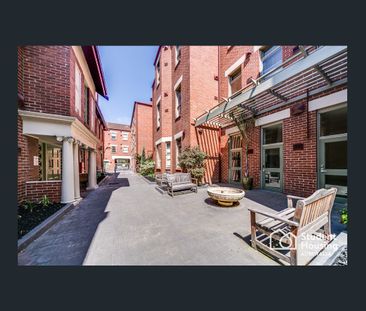 Cambridge Court Studio Apartments - Students only - Photo 6