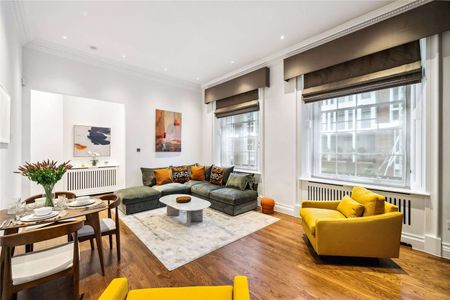 This exceptional two bed apartment is located on a quiet road between Paddington station and Hyde Park. - Photo 5