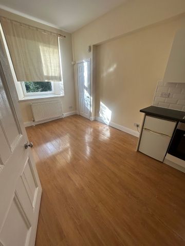 1 Bed Flat, Glen Street, EH3 - Photo 4