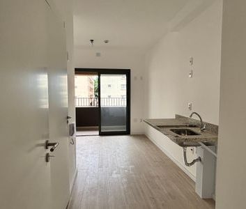 Studio para alugar com 25m², 0 quarto e 1 vaga - Foto 2