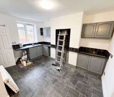 2 bedroom terraced house to rent - Photo 5