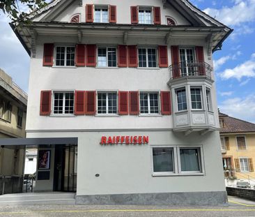 Grosszügige, neu sanierte 3.5-Zimmerwohnung - Photo 2
