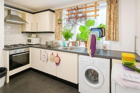 Sycamore Avenue, London, W5 - Photo 5