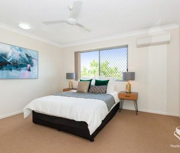 MODERN TOWNHOUSE HALPINE LAKE MANGO HILL - Photo 5