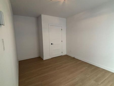 430 Boul. du Bord de l'Eau - Photo 2