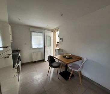 Location Appartement 2 pièces 42m² - Photo 5