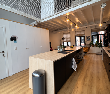 Duplex te huur in Mons voor € 1.100 met 1 slaapkamer - Photo 3