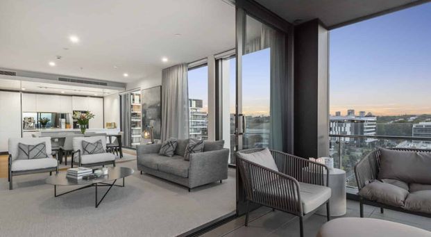 Exceptional Waterfront Living in Wynyard Quarter - Photo 1