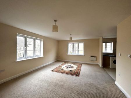 2 bedroom apartment to rent - Photo 2